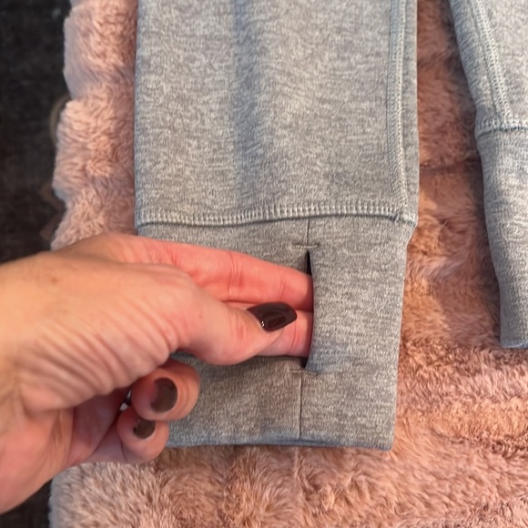 Nike Therma Fit Men's Gray Pullover Hoodie Long Sleeve CARDSTOBER S MLPB 2015 - Picture 3 of 6